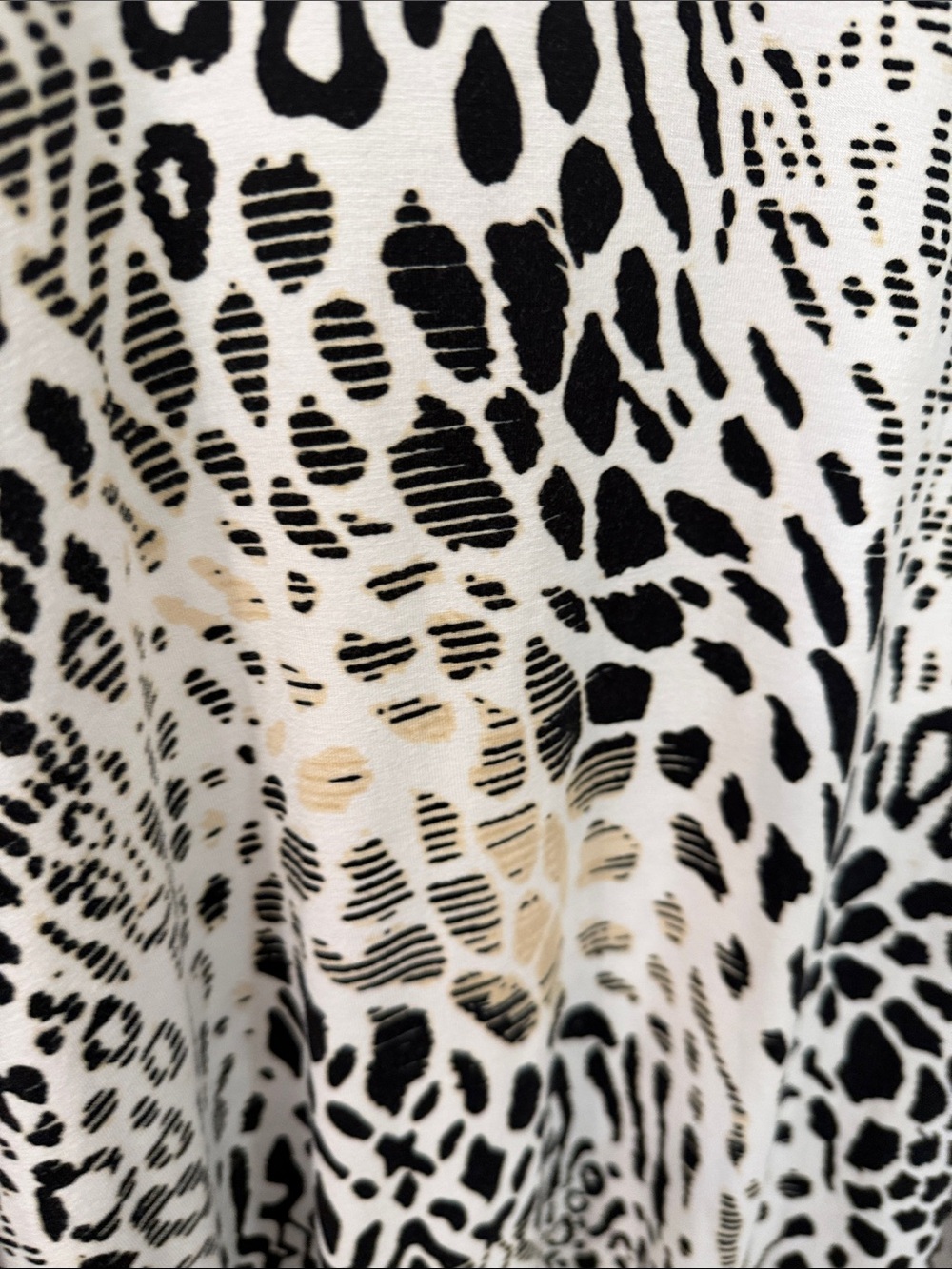 Chico's Black, White & Cream Animal Print V-Neck Tunic - Picture 2 of 4
